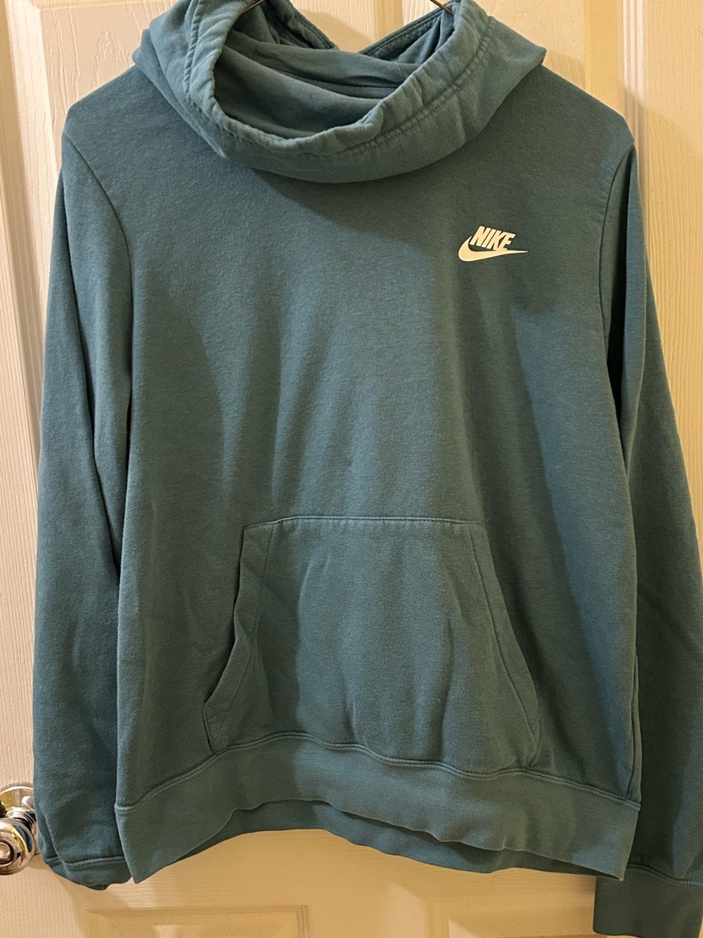 Nike Women’s Teal Pullover Hoodie Sweater